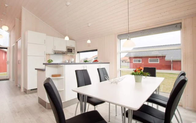 4 Star Holiday Home in Grossenbrode