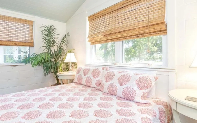 Sunny Daze by Tybee Vacation Rentals