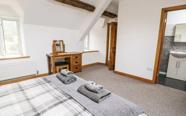 Parc Cottage