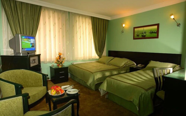 Yaman Hotel