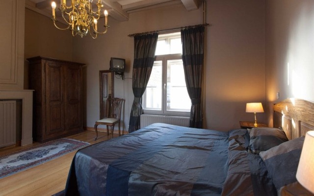 Hotel Boterhuis вид на фасад