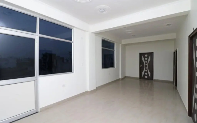 OYO 12493 Heera Guest House