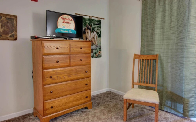 Whispering Pines 521