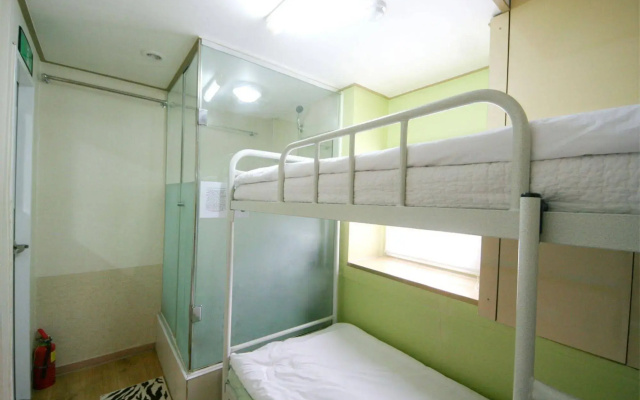 Guest House Myeongdong