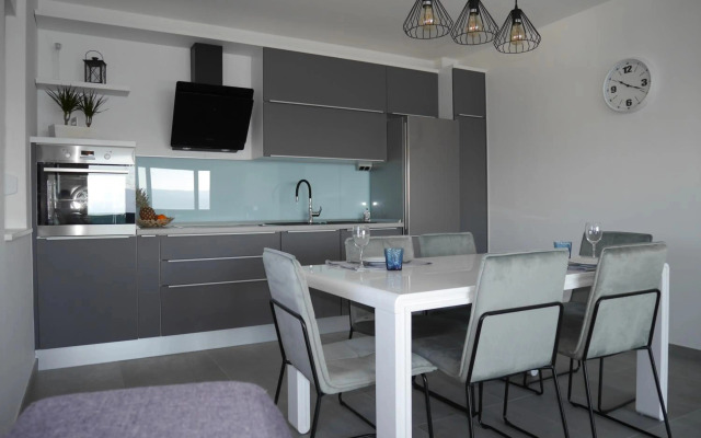 Luxury Apartments Beach