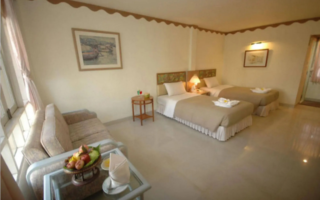 Lopburi Inn Resort