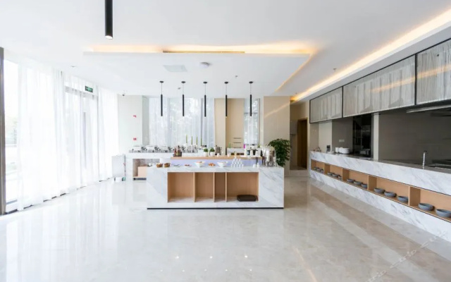 Shanghai Pujiang Berkesy Residence