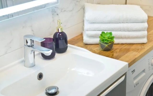 Old Town Super Apartment Ogarna