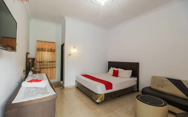 RedDoorz near Jalan Mayjen Sutoyo Bengkulu