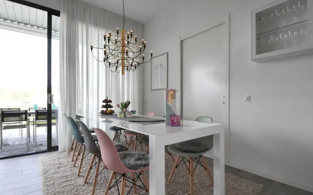 Pleasant Villa in Harderwijk With Fenced Garden