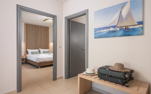 Trianon Luxury Apartments & Suites