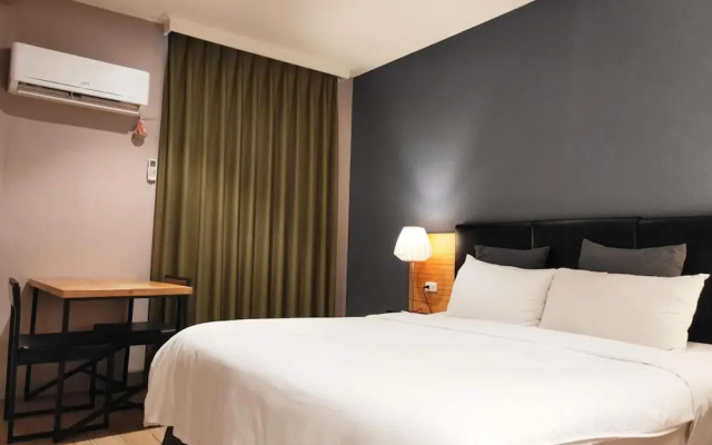 Roppongi Motel