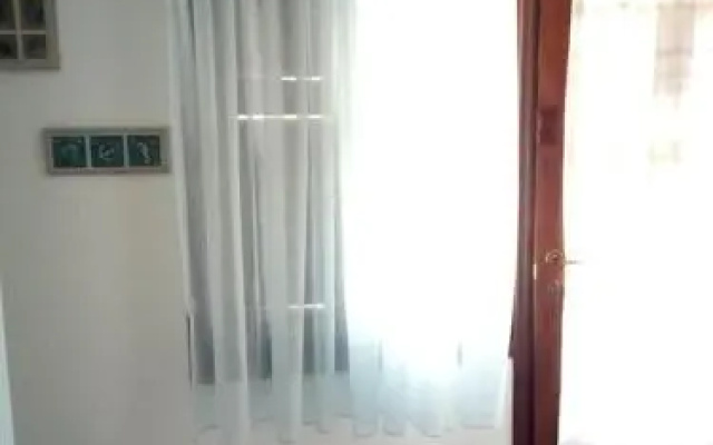 Violetta Studios & Apartments