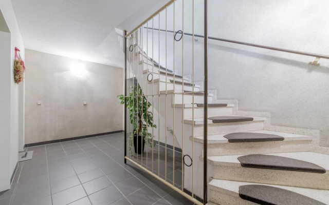 Private Apartment Altes Dorf