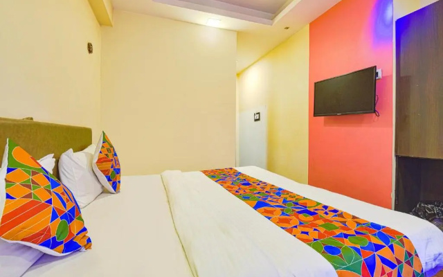 FabHotel Telikos Silver Near Vadodara Airport