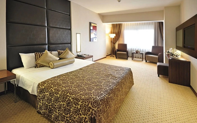 North Point Hotel