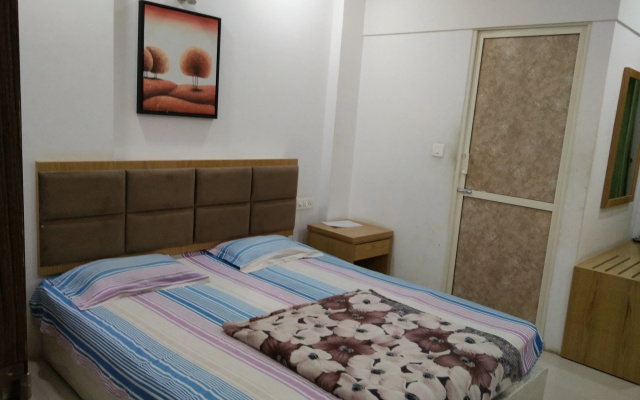 StayGuru Usha Residency