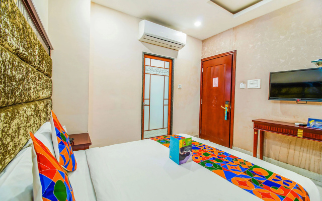 FabHotel Eleven Heights