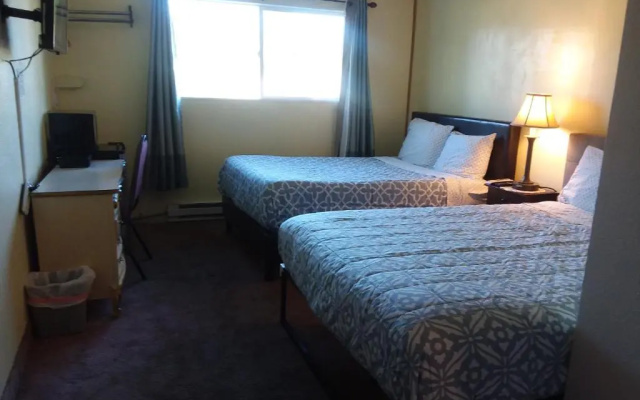 Shiny Motel