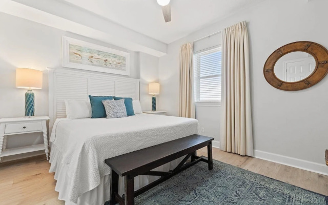 Regency Isle 503