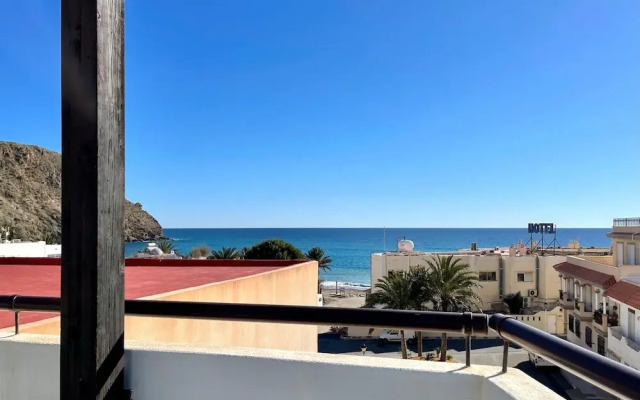 Atico con Jacuzzi en Carboneras