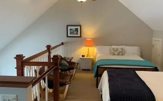 Unit 207 2 Bdrm/ 2 BA