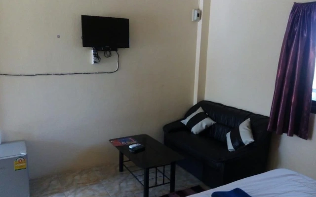 Jiraporn Resort
