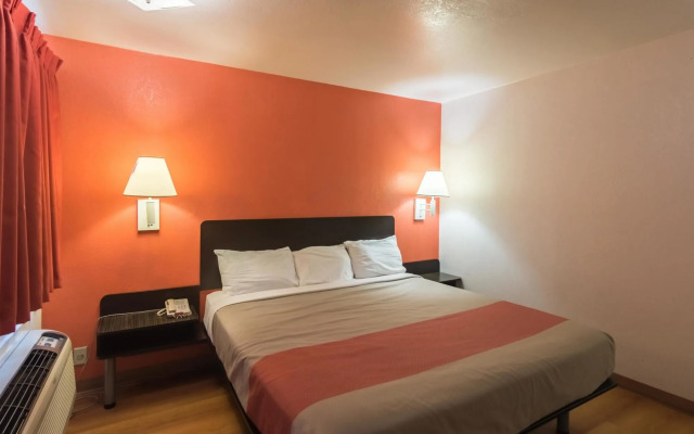 Motel 6 – Pecos, TX