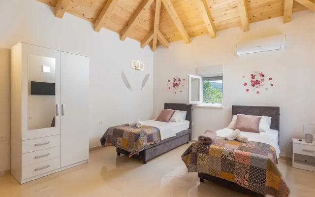 Apartments Roza