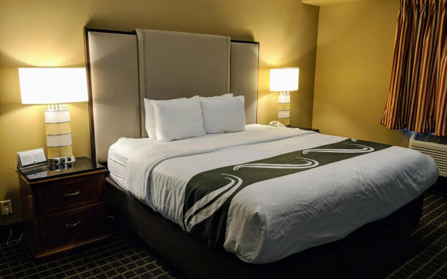 Quality Inn & Suites Westminster Seal Beach