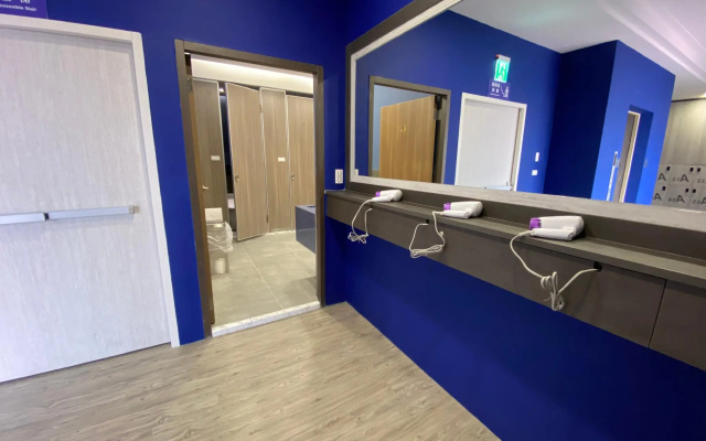 Owl Hostel