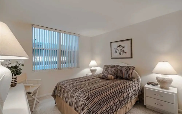 Bahia Vista 11237 - Two Bedroom Condo