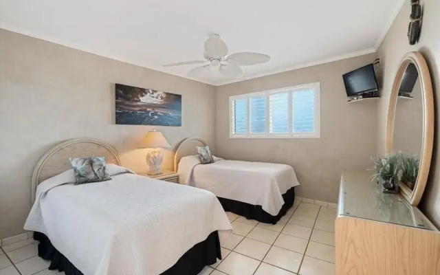 Menehune Shores, #609 2 Bedroom Condo