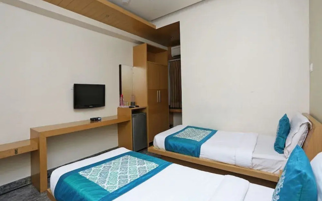 Hotel Madhura Inn Xclusive by OYO