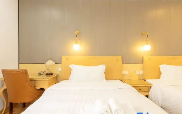 Qingdao Liuying Jieli Hotel (Qingdao station and Zhanqiao trestle)
