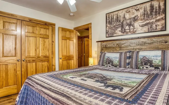 Greenbrier Woods 2 Bedroom Cabin