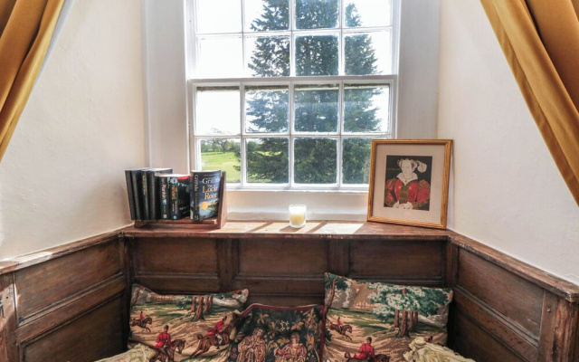 Catherine Parrs Sewing Room