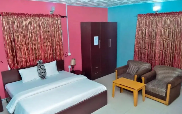 Proxima Inn