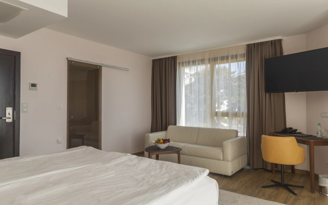 Amiral Hotel