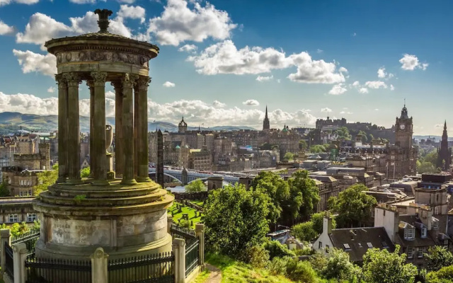 Murrayfield apartment