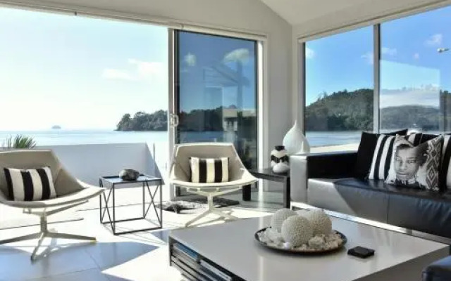 The Beach Front B & B