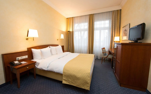 Oranien Hotel & Residences