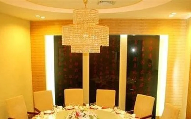 Weishi Hotel - Tongliao