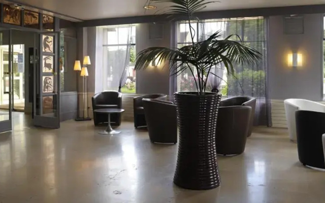 Modern Hotel
