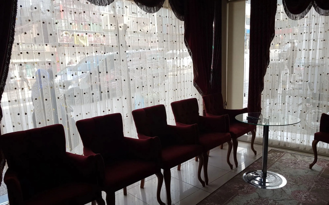 Can Hotel