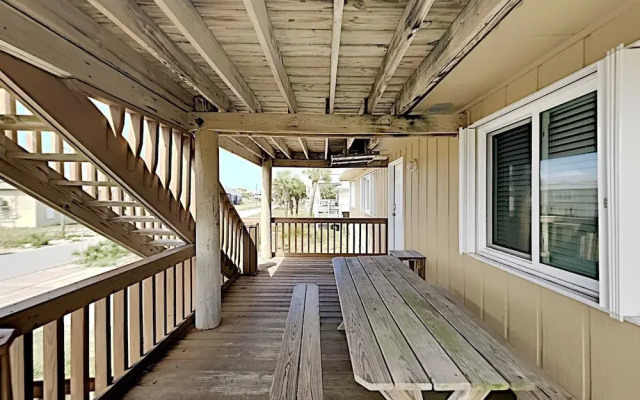 Pelican's Perch by Southern Vacation Rentals