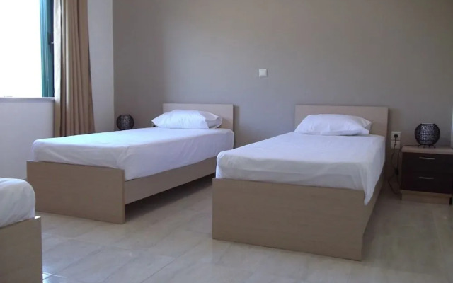 Kritamos Beach Apartments