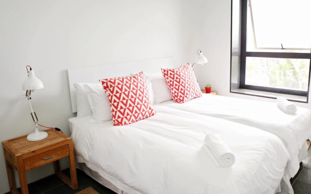Dash Apartments