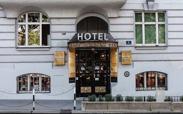 SHS Hotel Fürstenhof вид на фасад