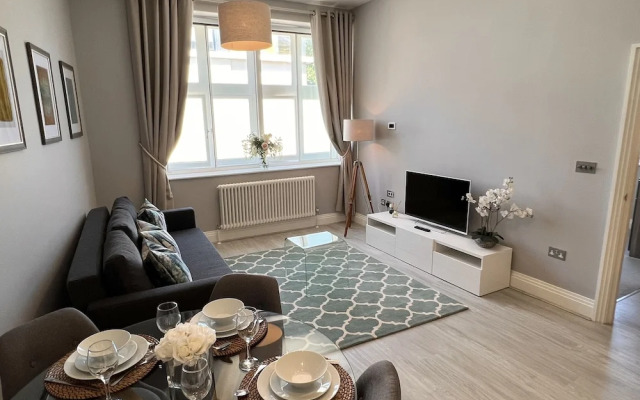 Windsor Castle Apartments